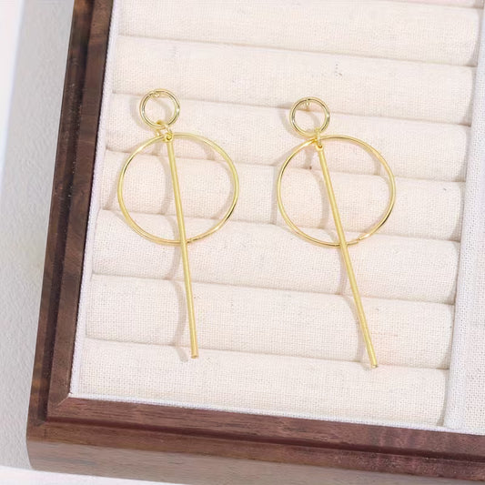 Grace In Motion | Circle Line Drop Earrings