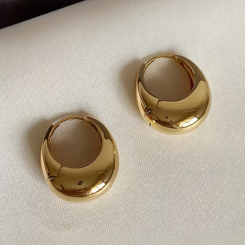 Women' Elegant Retro Ear Clips