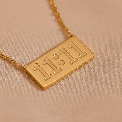 11:11 Moment Necklace — Detail Zoom