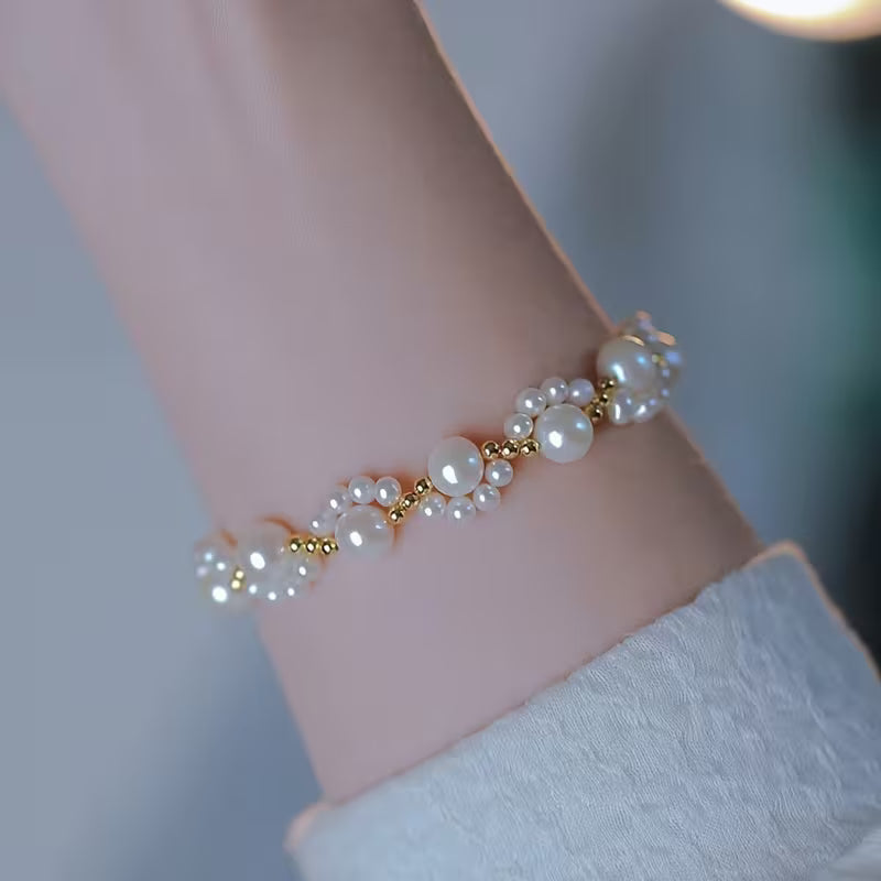 Softly Striking | Pearl Cluster Bracelet