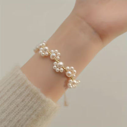 Softly Striking | Pearl Cluster Bracelet