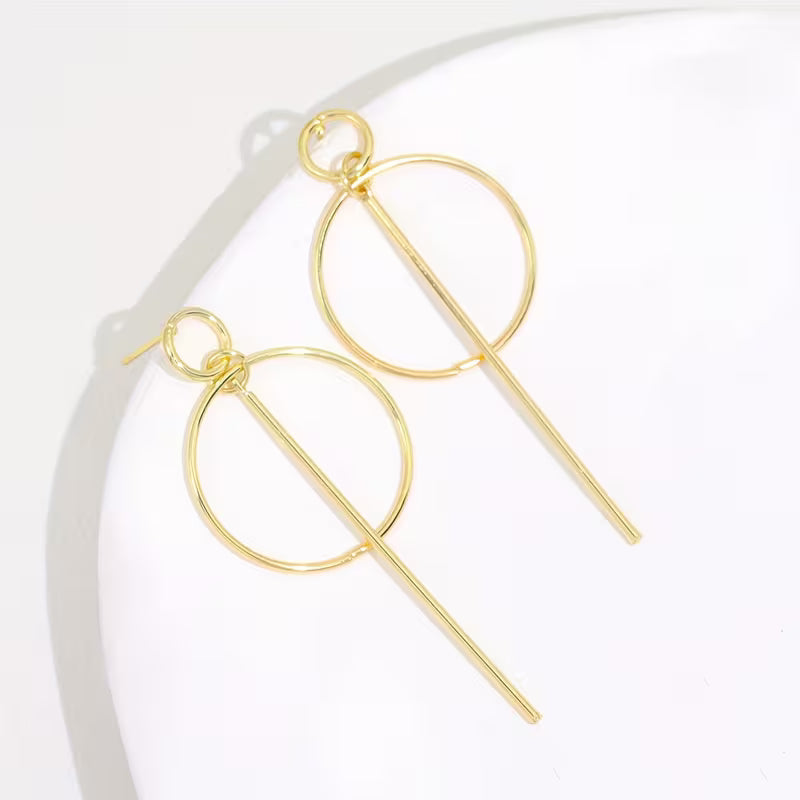 Grace In Motion | Circle Line Drop Earrings