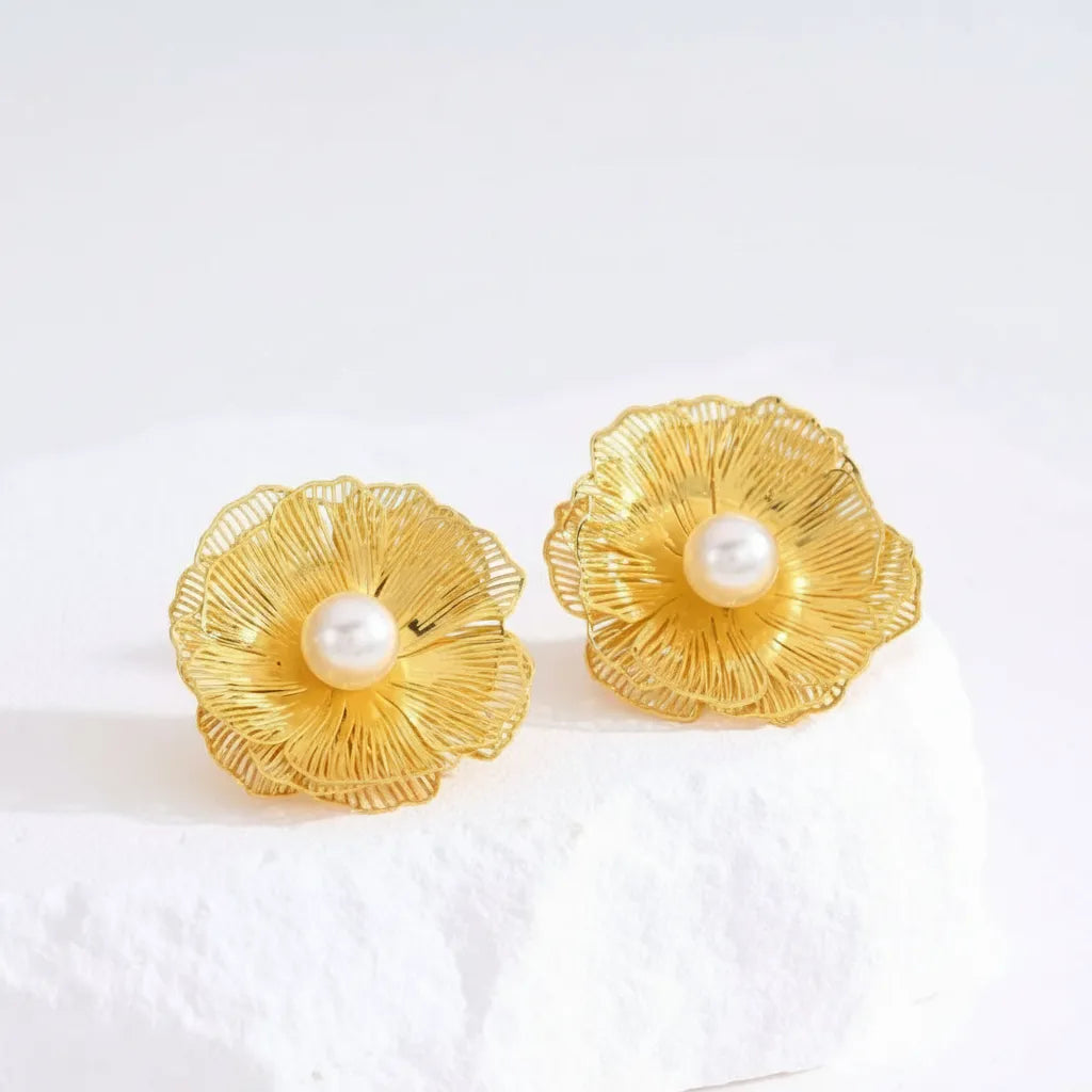 Grace Untamed | Filigree Flower Pearl Earrings
