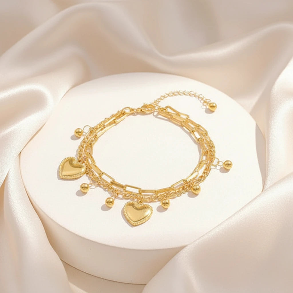 Gold Heart Charm Bracelet — Velvet Pedestal