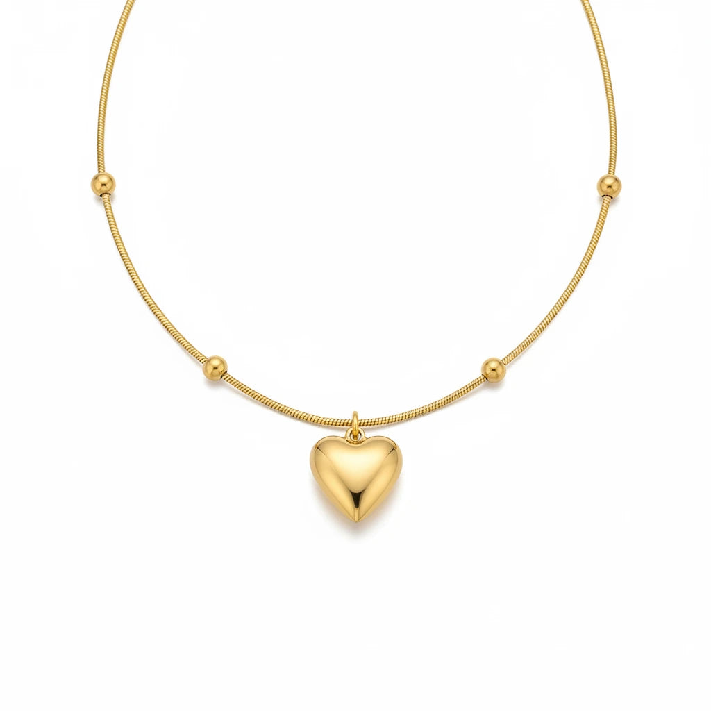 Golden Heart Chain Necklace — Front Close-up