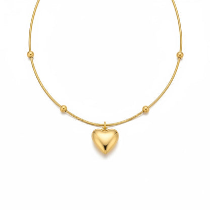 Golden Heart Chain Necklace — Front Close-up