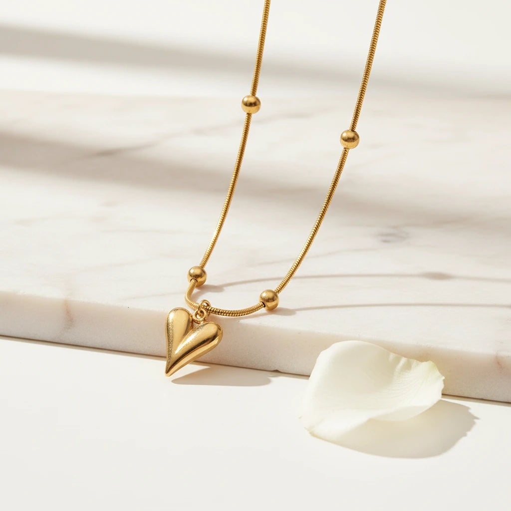 Golden Heart Chain Necklace — Luxe Marble