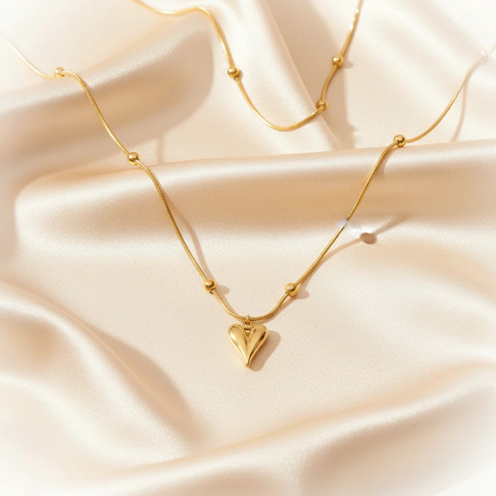 Golden Heart Chain Necklace — Velvet Pedestal