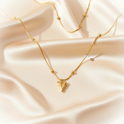 Golden Heart Chain Necklace — Velvet Pedestal