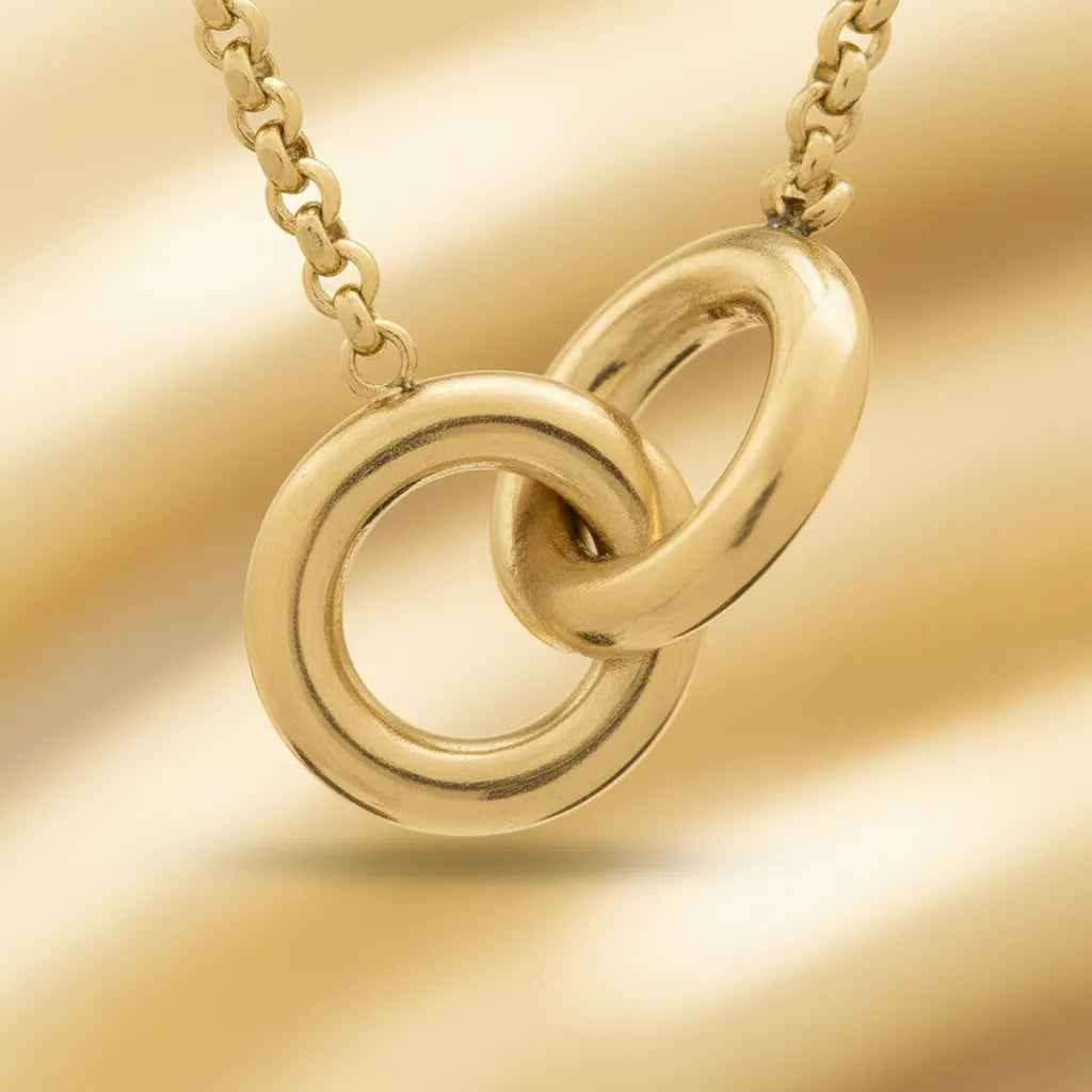 INNER CIRCLE | Interlocking Gold Necklace