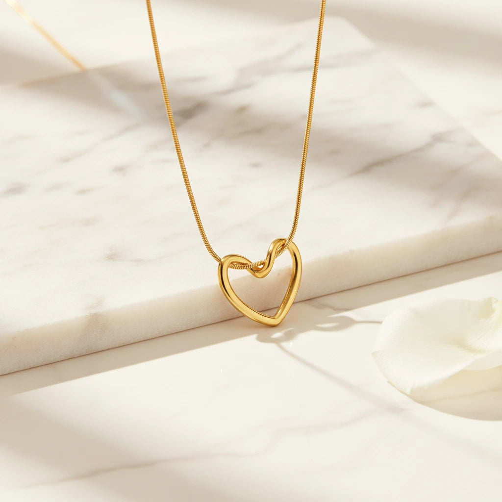 Open Heart Necklace — Luxe Marble