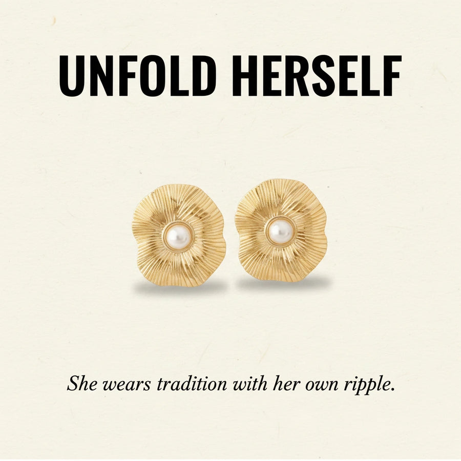 Rippled Pearl Studs | UNFOLD HERSELF