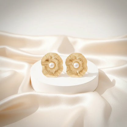 Rippled Pearl Studs — Velvet Pedestal