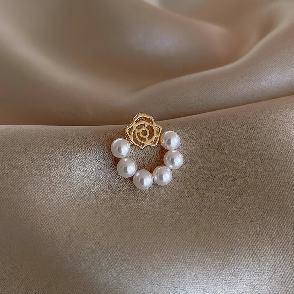 Graceful Edge | Rose Pearl Hoops