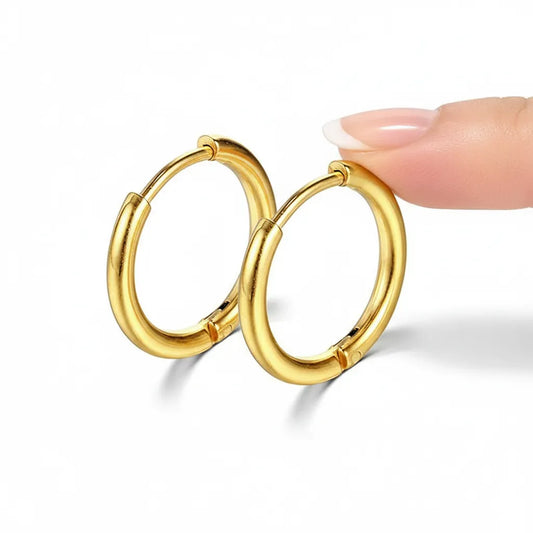 QUIET CONFIDENCE | Sleek Gold Hoops