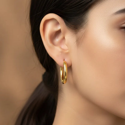 QUIET CONFIDENCE | Sleek Gold Hoops