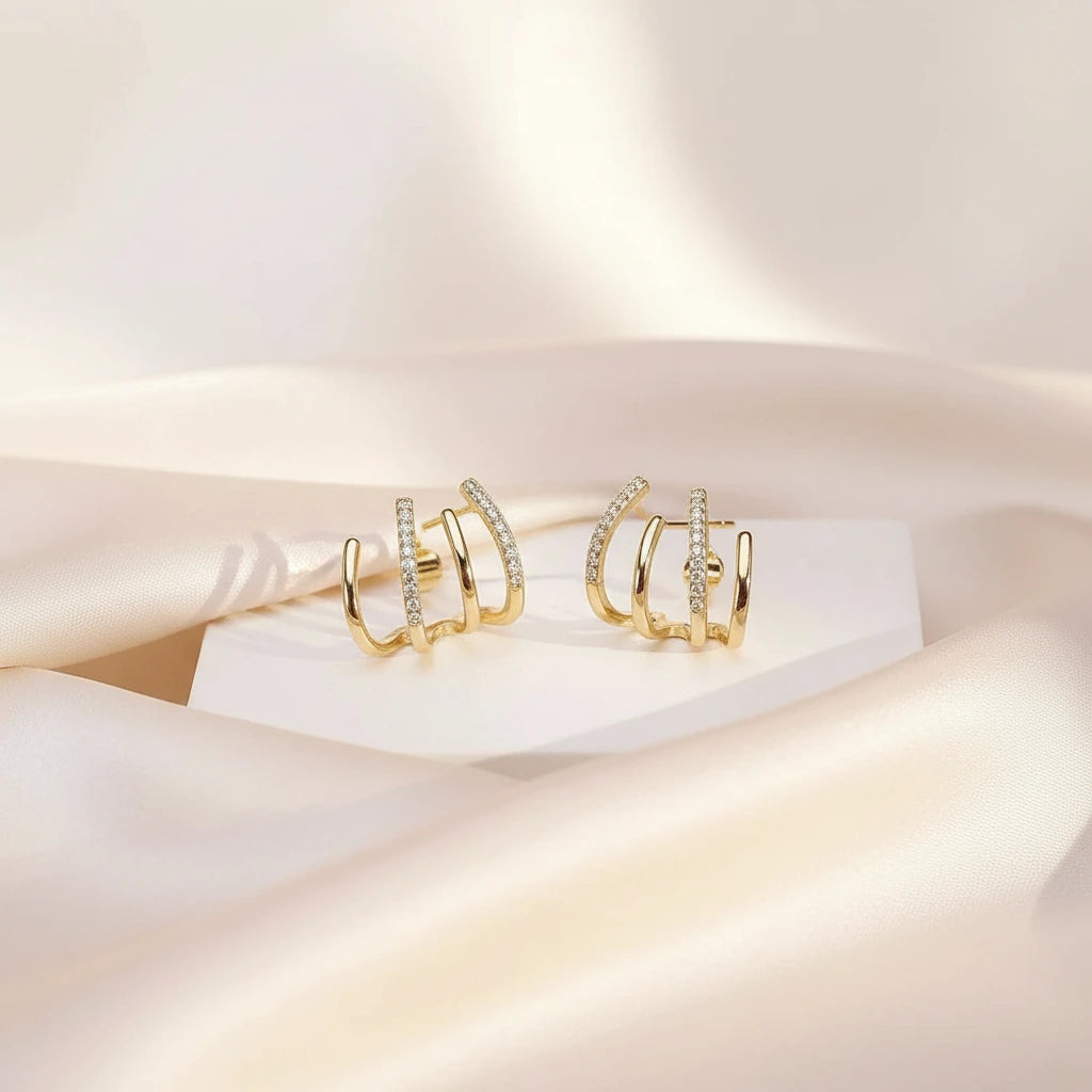 Sparkle Claw Earrings — Velvet Pedestal