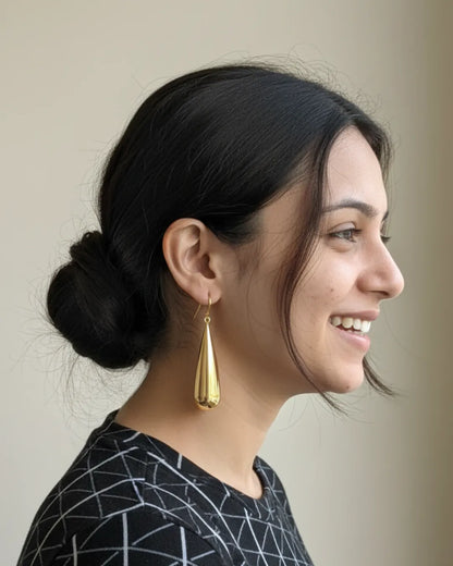 Full Force | Sculpted Teardrop Drop Earrings