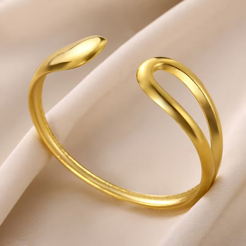 Bold Arc | Sculptural Open Cuff