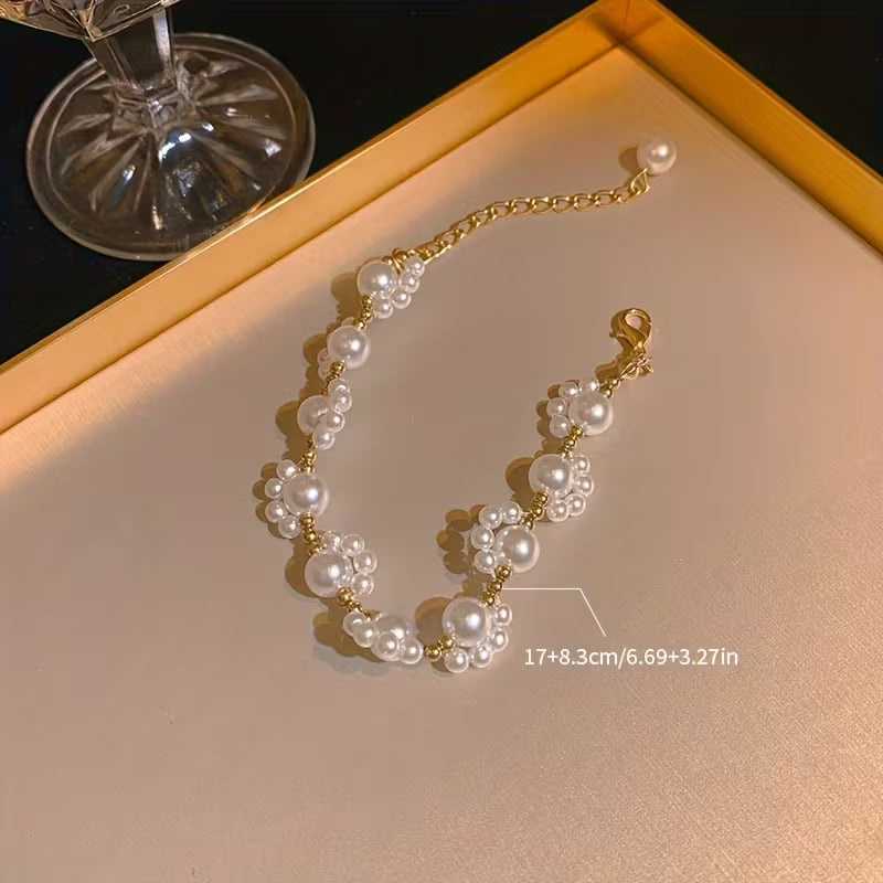 Softly Striking | Pearl Cluster Bracelet